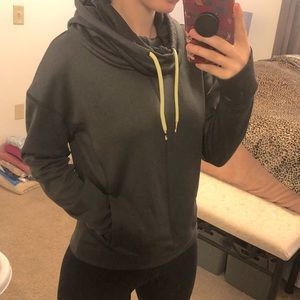 North face | hooded pullover sweatshirt | small